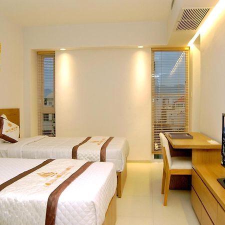 נה טראנג Holiday Hotel מראה חיצוני תמונה