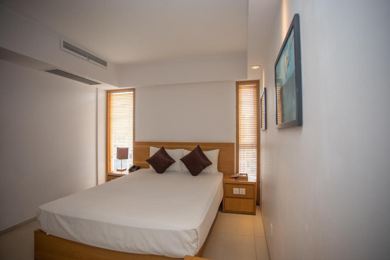 נה טראנג Holiday Hotel מראה חיצוני תמונה