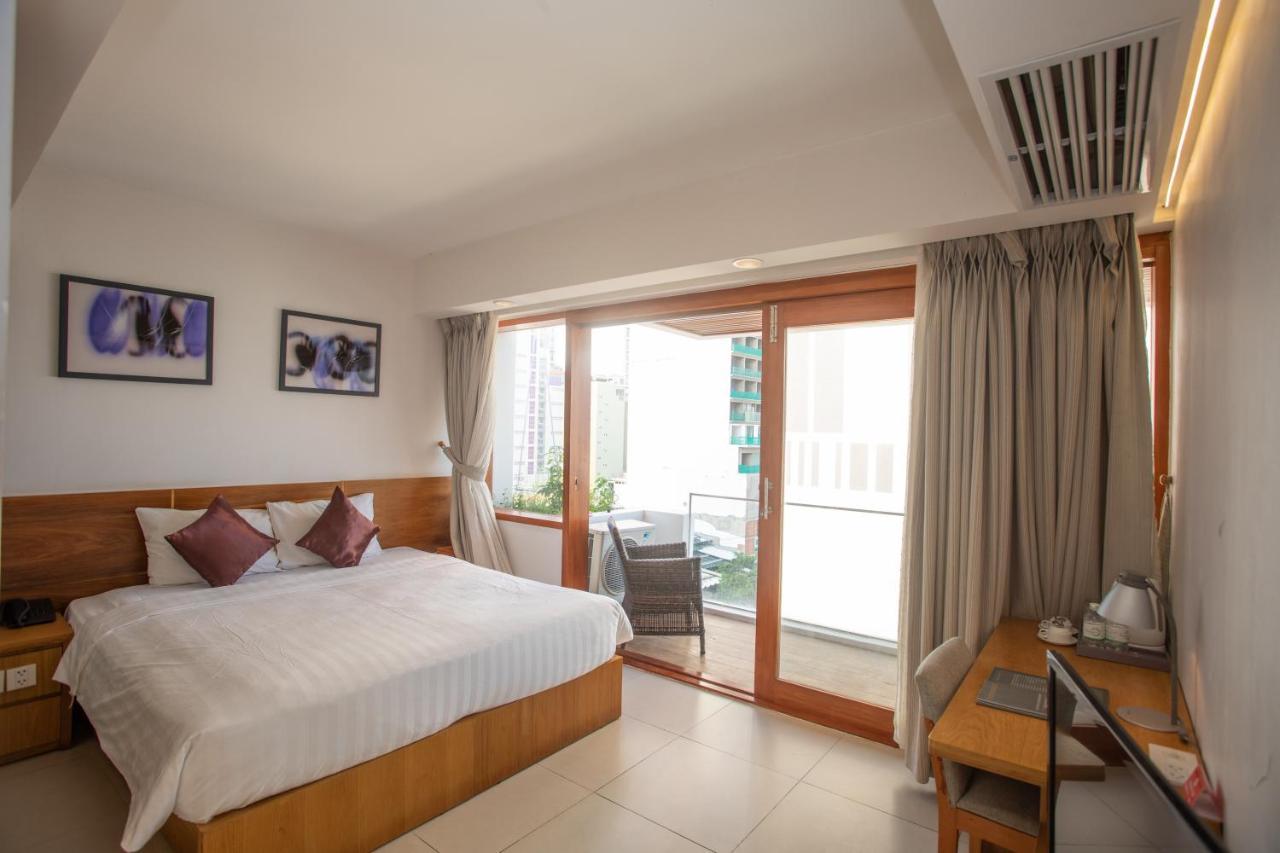 נה טראנג Holiday Hotel מראה חיצוני תמונה