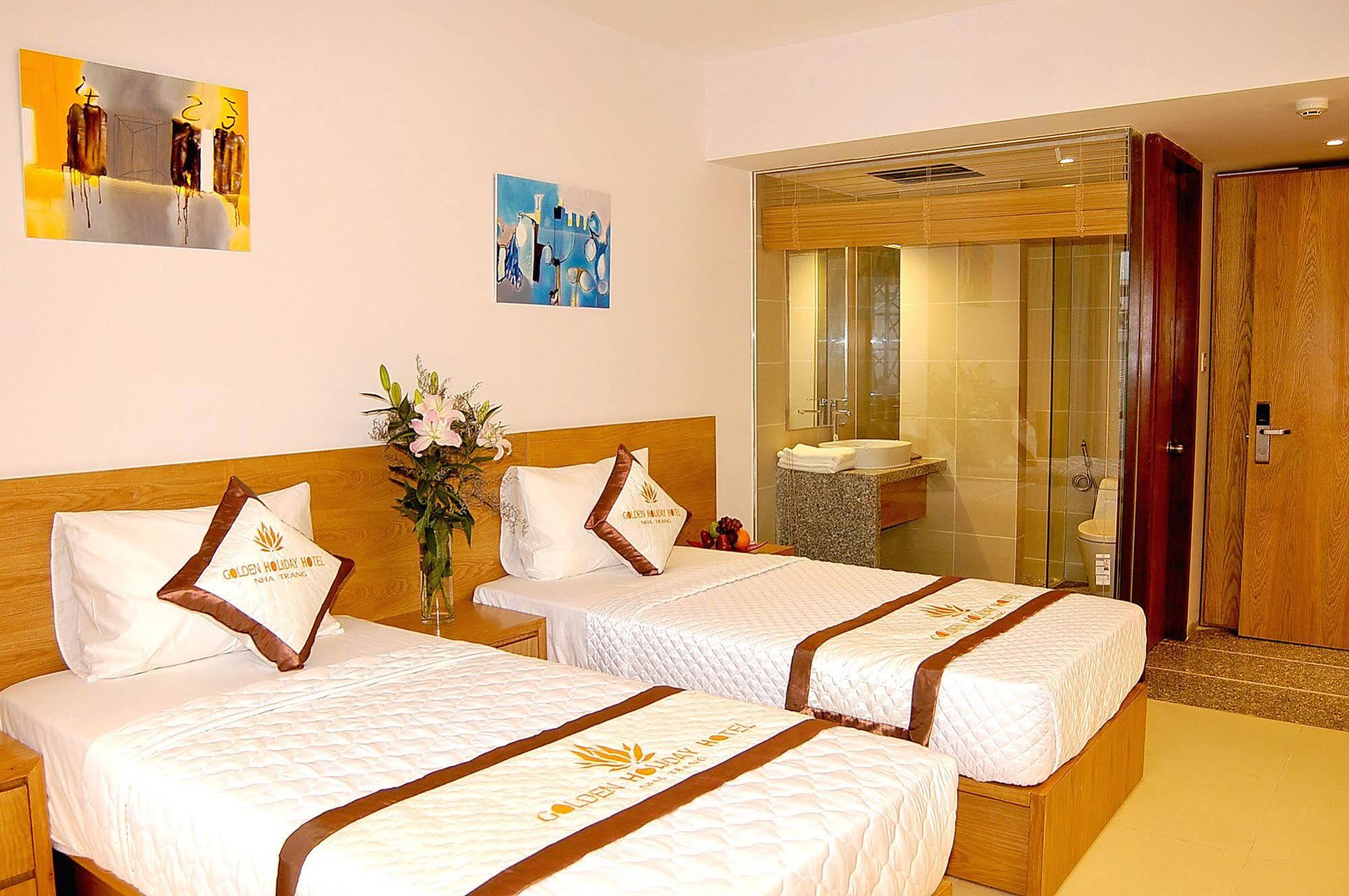 נה טראנג Holiday Hotel מראה חיצוני תמונה